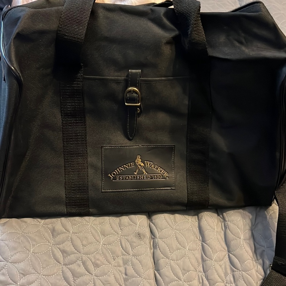 Johnny walker black duffle
